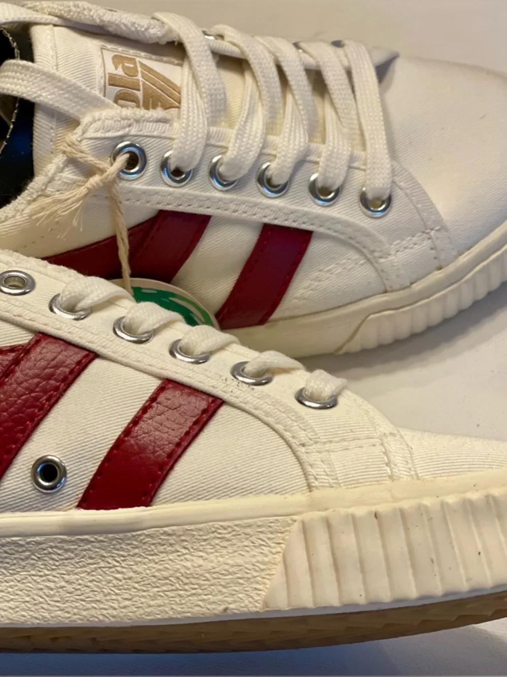 NIB GOLA VEGAN CLASSICS WOMENS TENNIS MARK COX SNEAKERS SIZE 5 - Picture 5 of 12